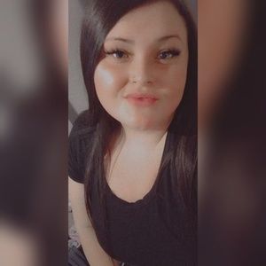 Meet your Posher, Candyce